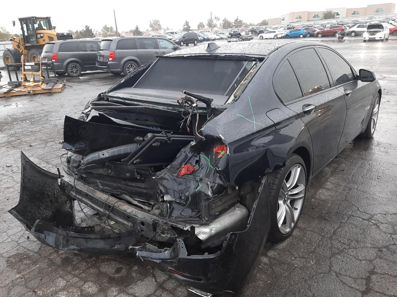 Photo 4 from auction – 2012 BMW 750 I with VIN WBAKA8C57CDX01382