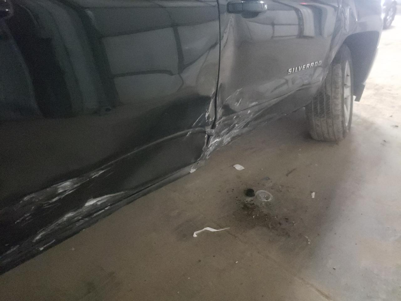 Photo 9 from auction – 2018 CHEVROLET SILVERADO with VIN 3GCUKREC3JG342879