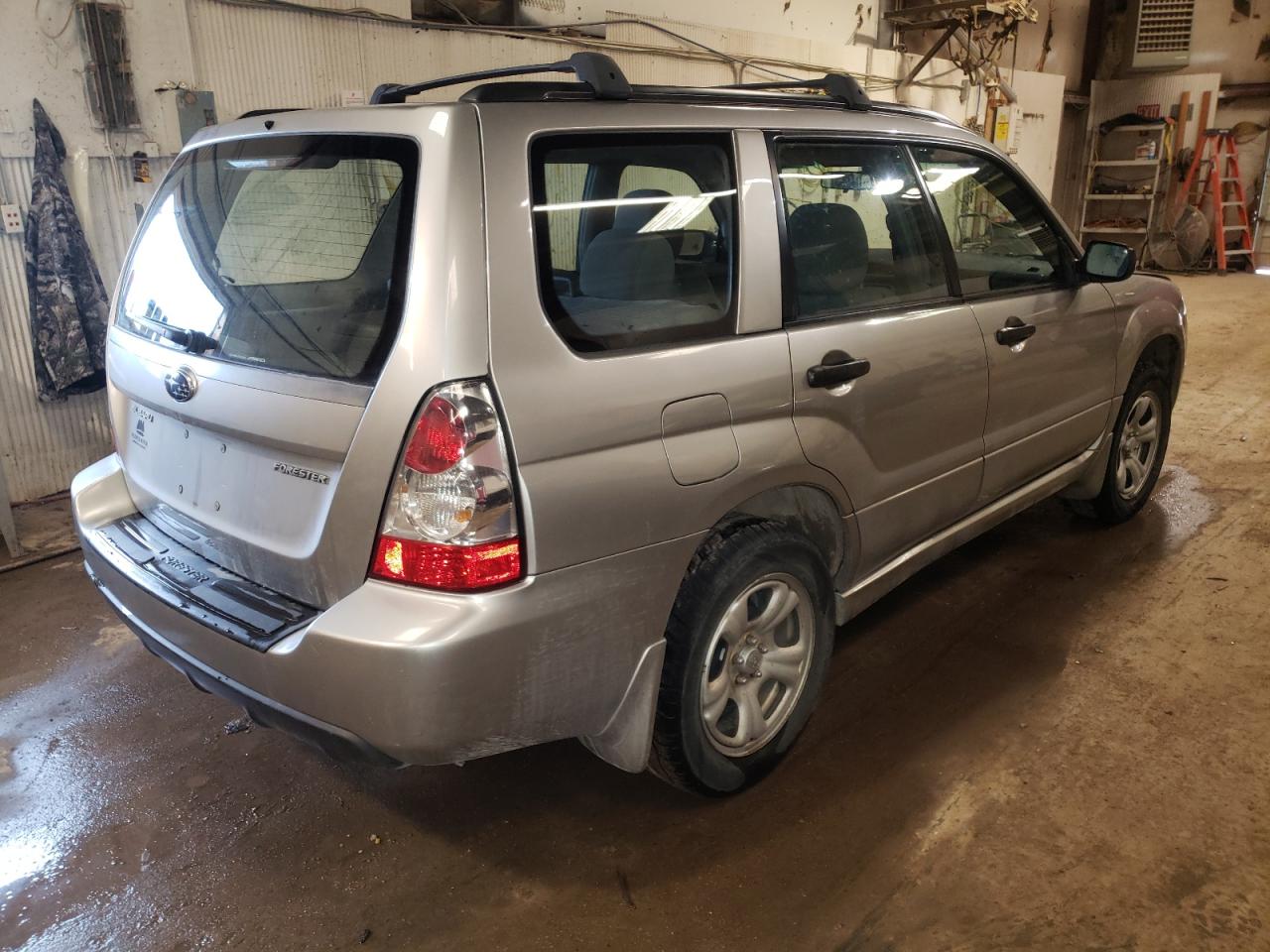 Photo 4 from auction – 2006 SUBARU FORESTER 2 with VIN JF1SG63646H730520