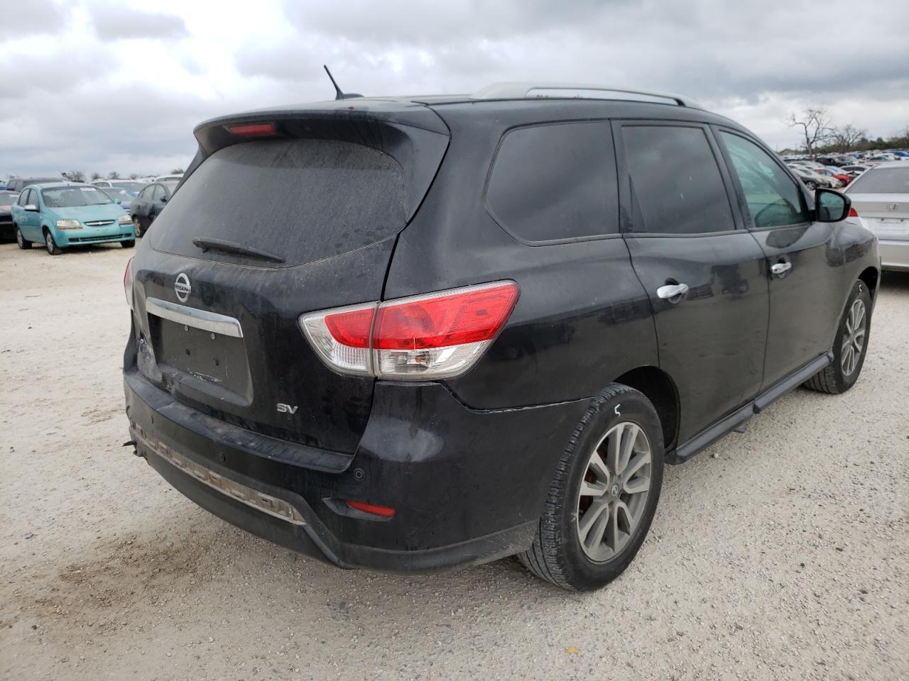 Photo 4 from auction – 2014 NISSAN PATHFINDER with VIN 5N1AR2MN9EC612517