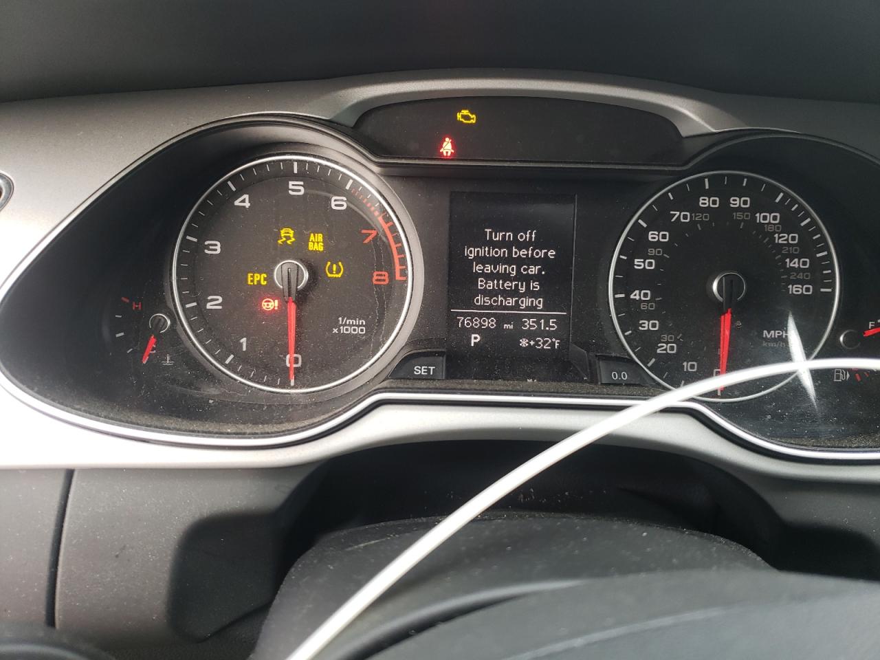 Photo 8 from auction – 2015 AUDI A4 PREMIUM with VIN WAUBFAFL4FN030352