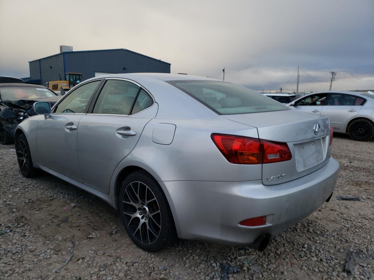 Photo 3 from auction – 2006 LEXUS IS 250 with VIN JTHCK262265003326