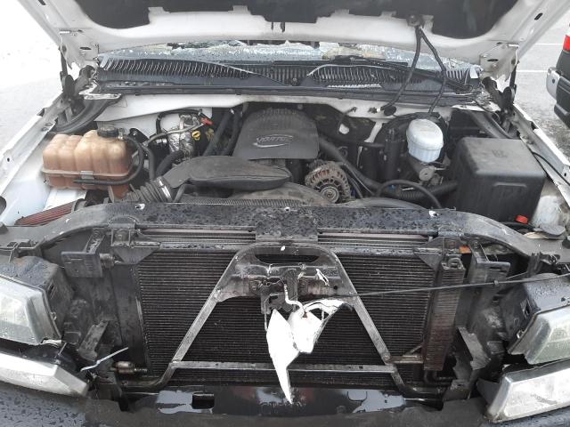 Photo 7 from auction – 2004 CHEVROLET SILVERADO with VIN 1GCEC14V44Z152048