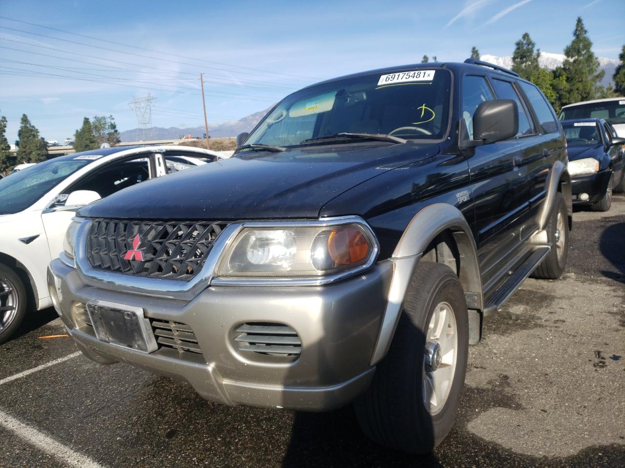 Photo 2 from auction – 2001 MITSUBISHI MONTERO SP with VIN JA4LS31H91P036186