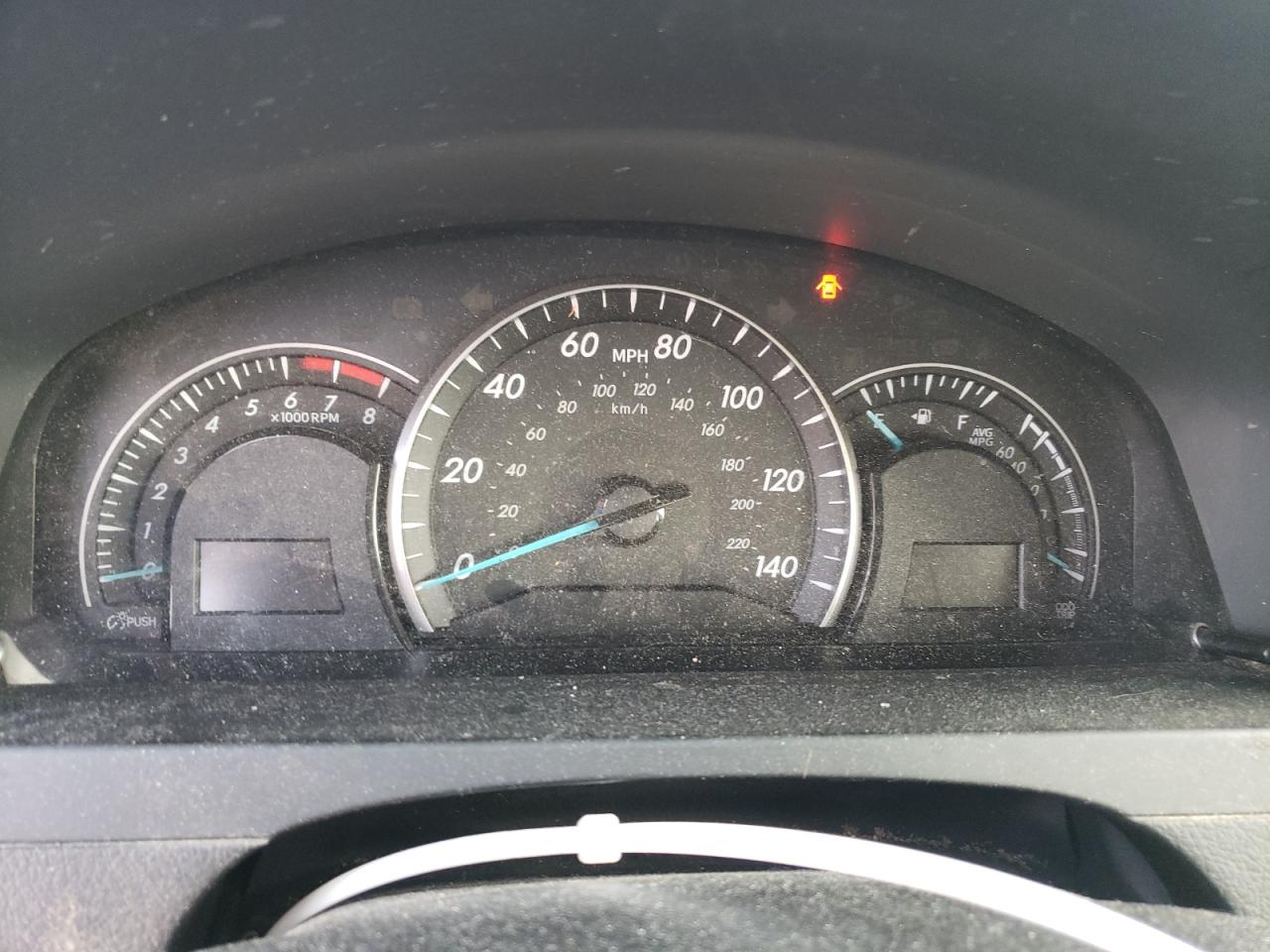 Photo 8 from auction – 2014 TOYOTA CAMRY L with VIN 4T4BF1FK8ER367235