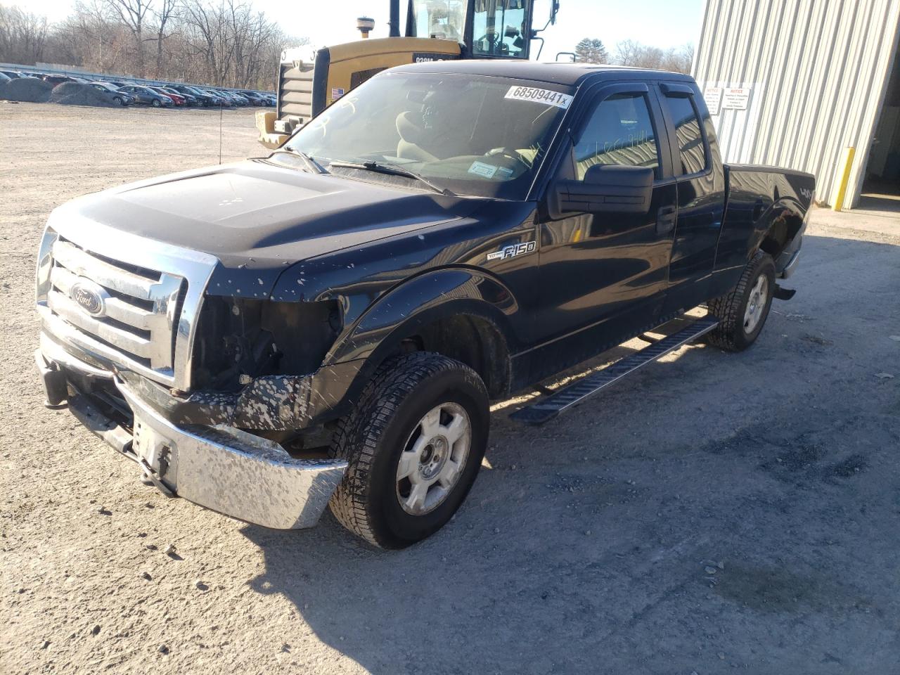 Photo 2 from auction – 2010 FORD F150 SUPER with VIN 1FTEX1E89AFB14115