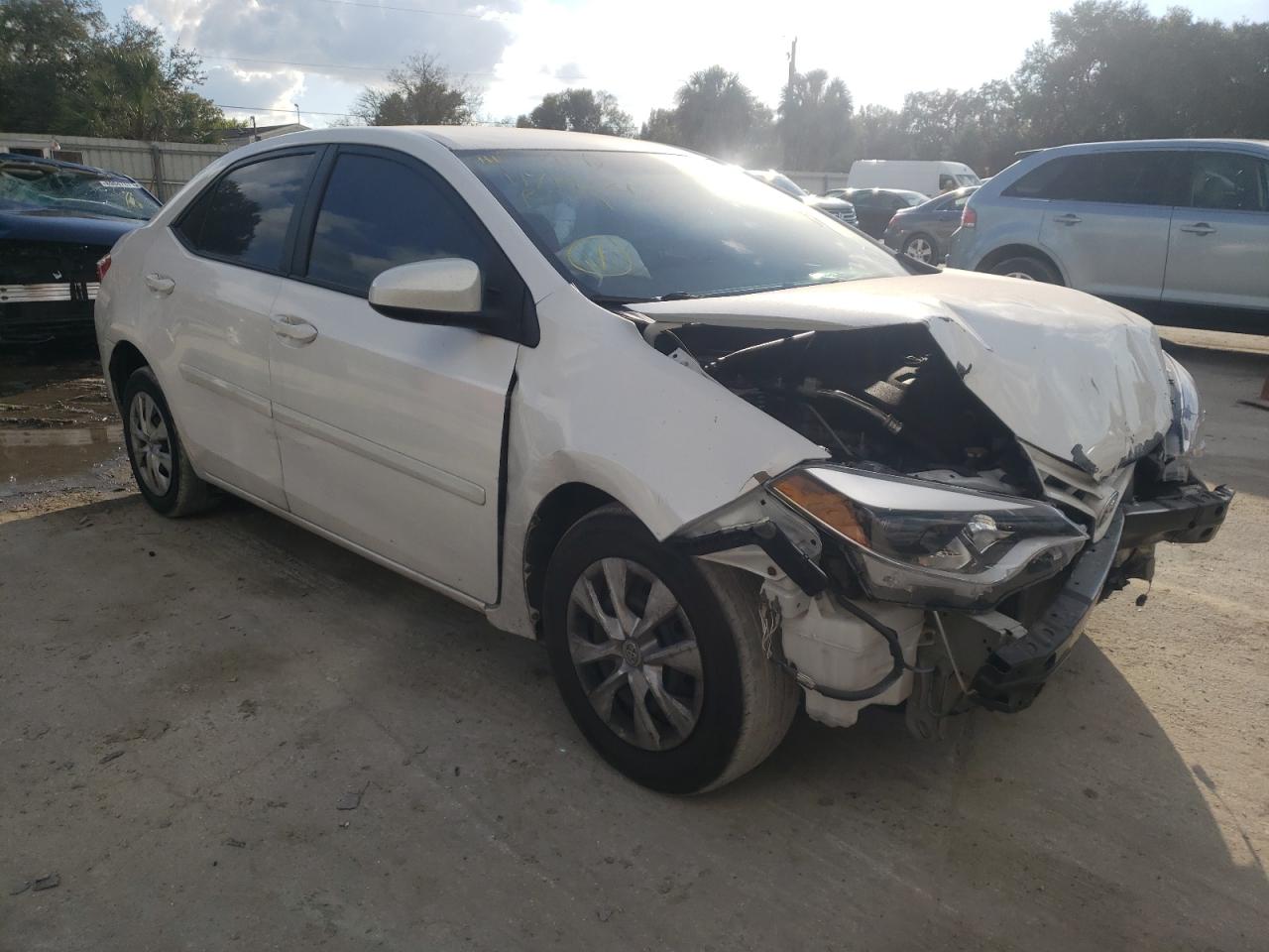 TOYOTA COROLLA EC 2015 with VIN 5YFBPRHE6FP202137 - Photo from auction