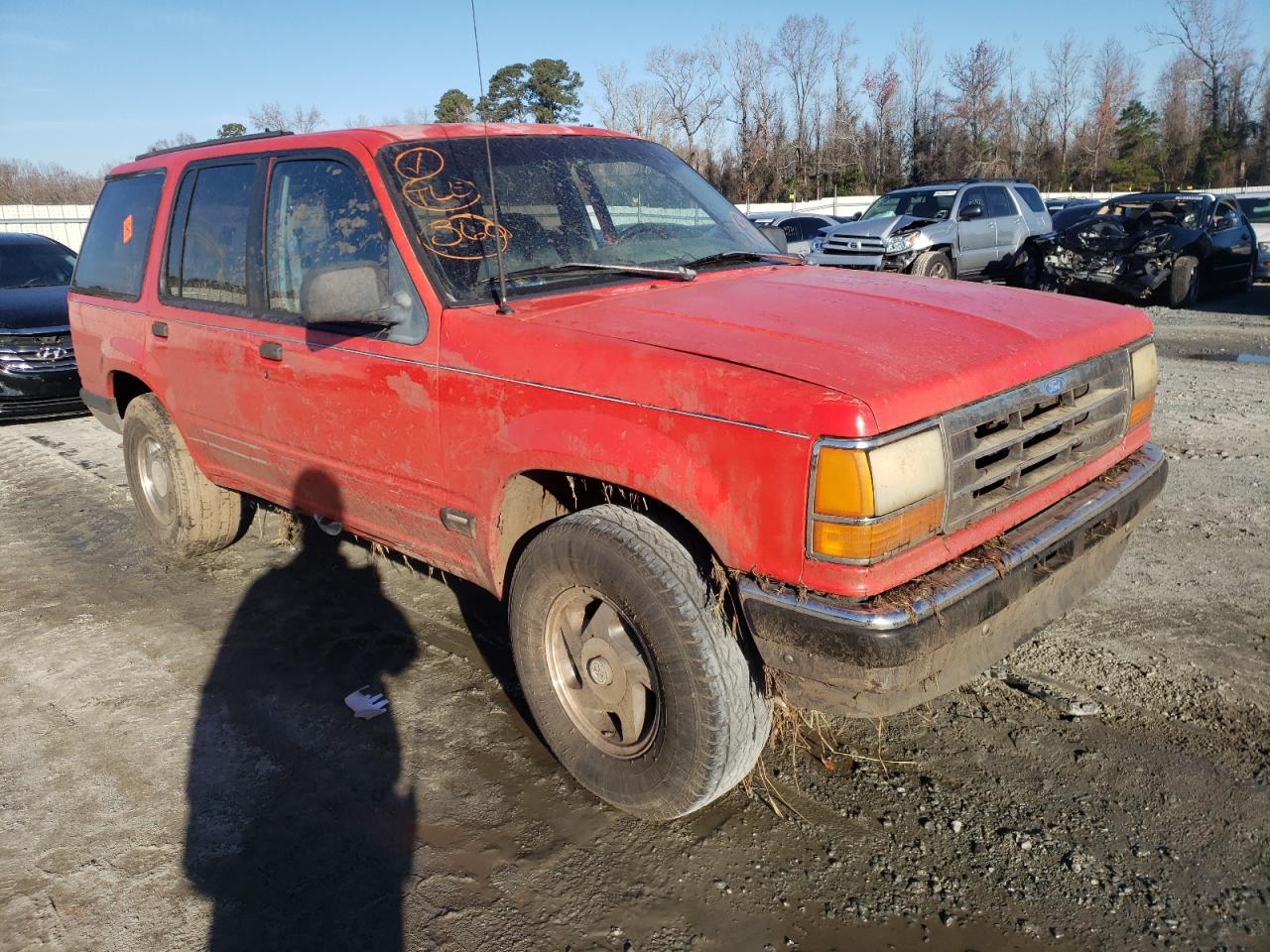 FORD EXPLORER 1994 with VIN 1FMDU34X4RUC52138 - Photo from auction