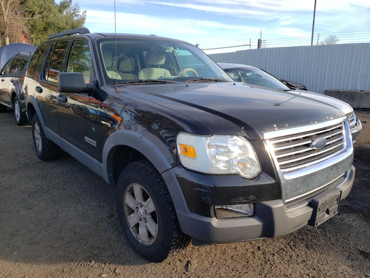 FORD EXPLORER 2006 with VIN 1FMEU73E36ZA20169 - Photo from auction