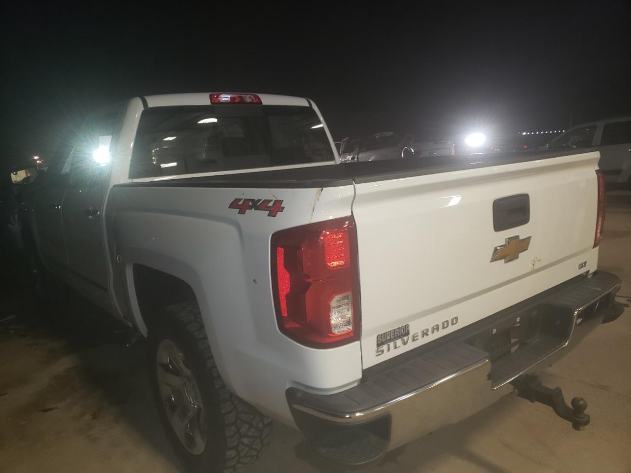 Photo 3 from auction – 2016 CHEVROLET SILVERADO with VIN 3GCUKSEC3GG324821