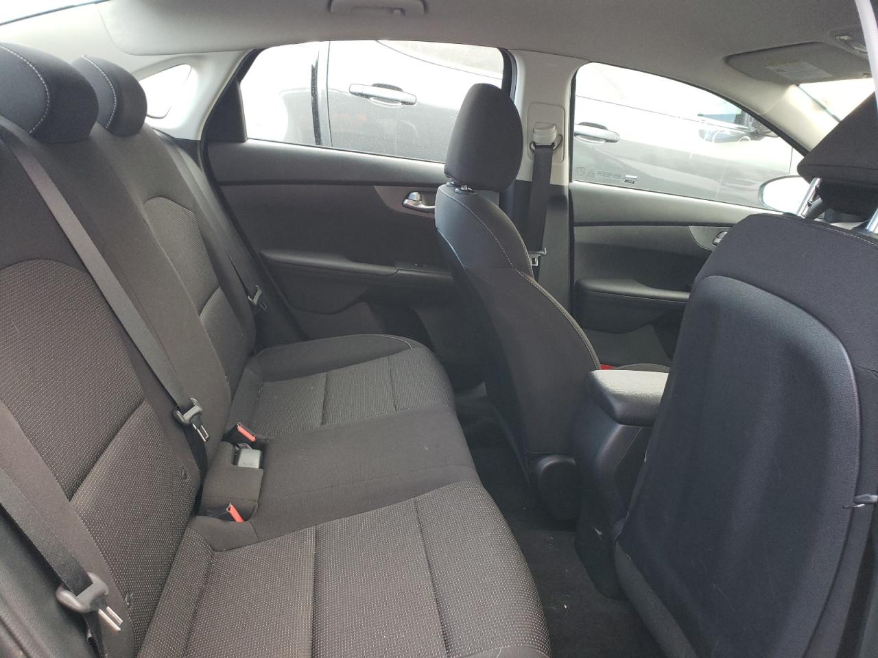 Photo 6 from auction – 2020 KIA FORTE FE with VIN 3KPF24AD5LE160691