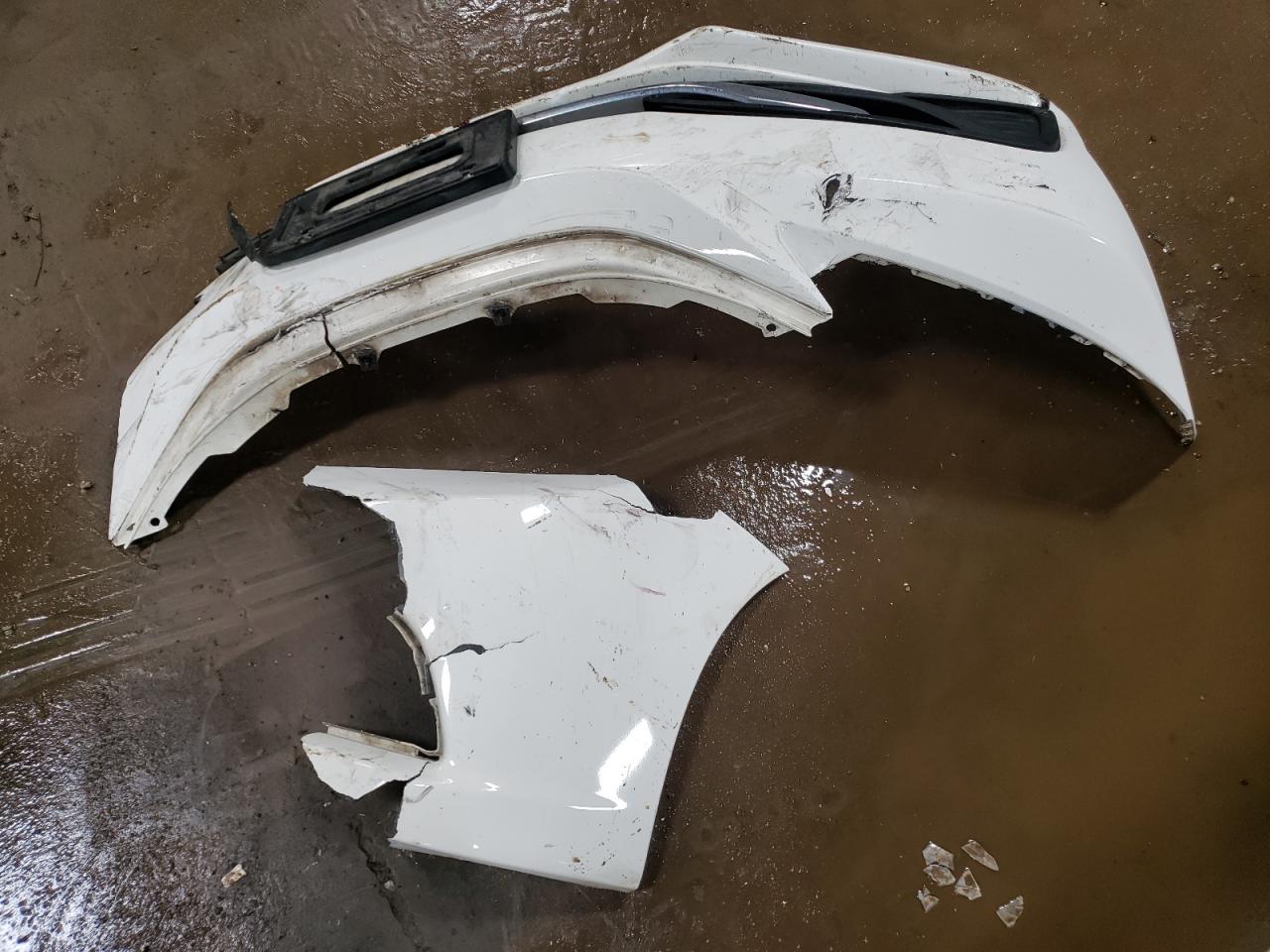Photo 9 from auction – 2013 HONDA CIVIC LX with VIN 19XFB2F58DE010615
