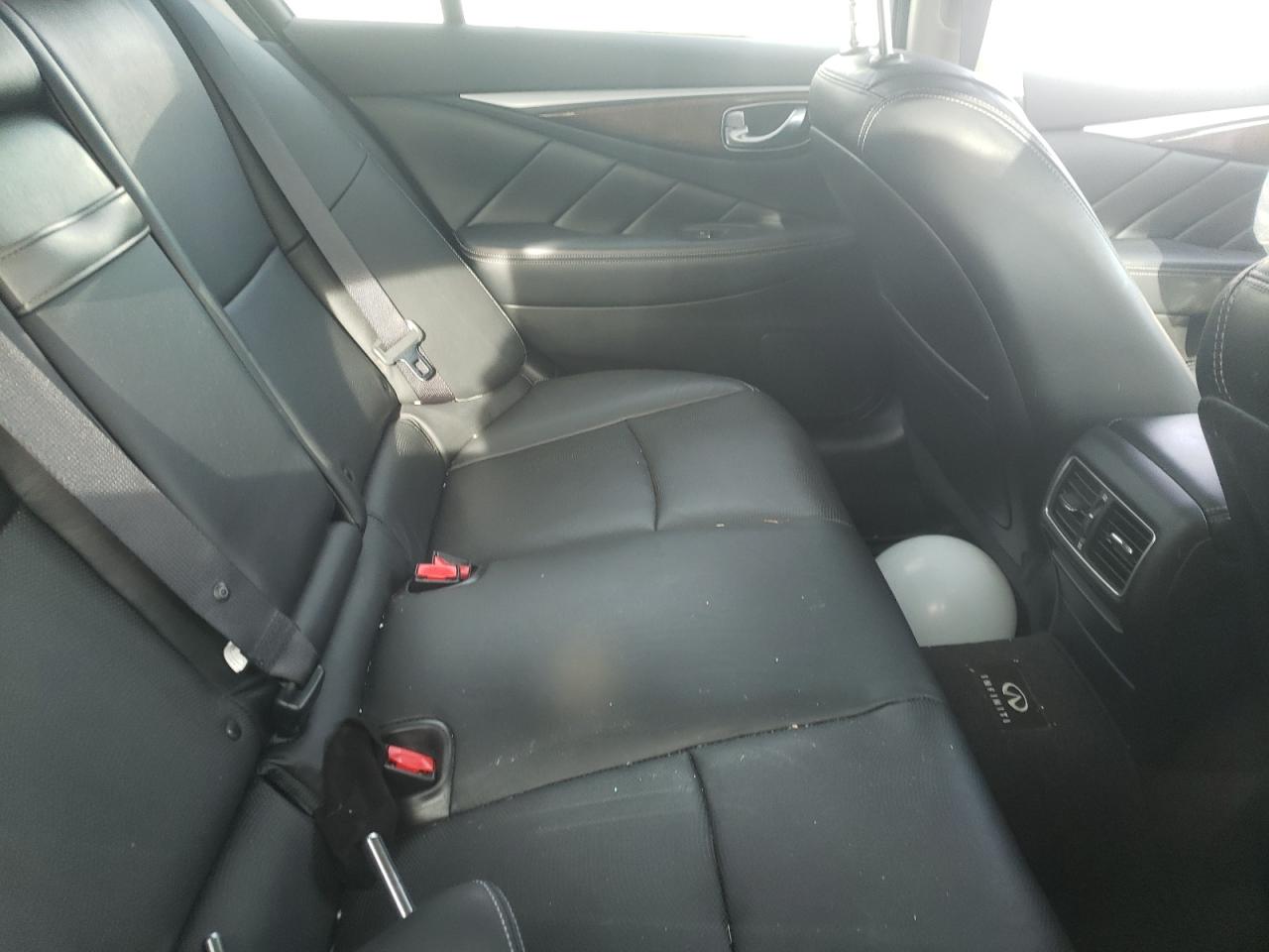 Photo 6 from auction – 2014 INFINITI Q50 BASE with VIN JN1BV7AR2EM693480