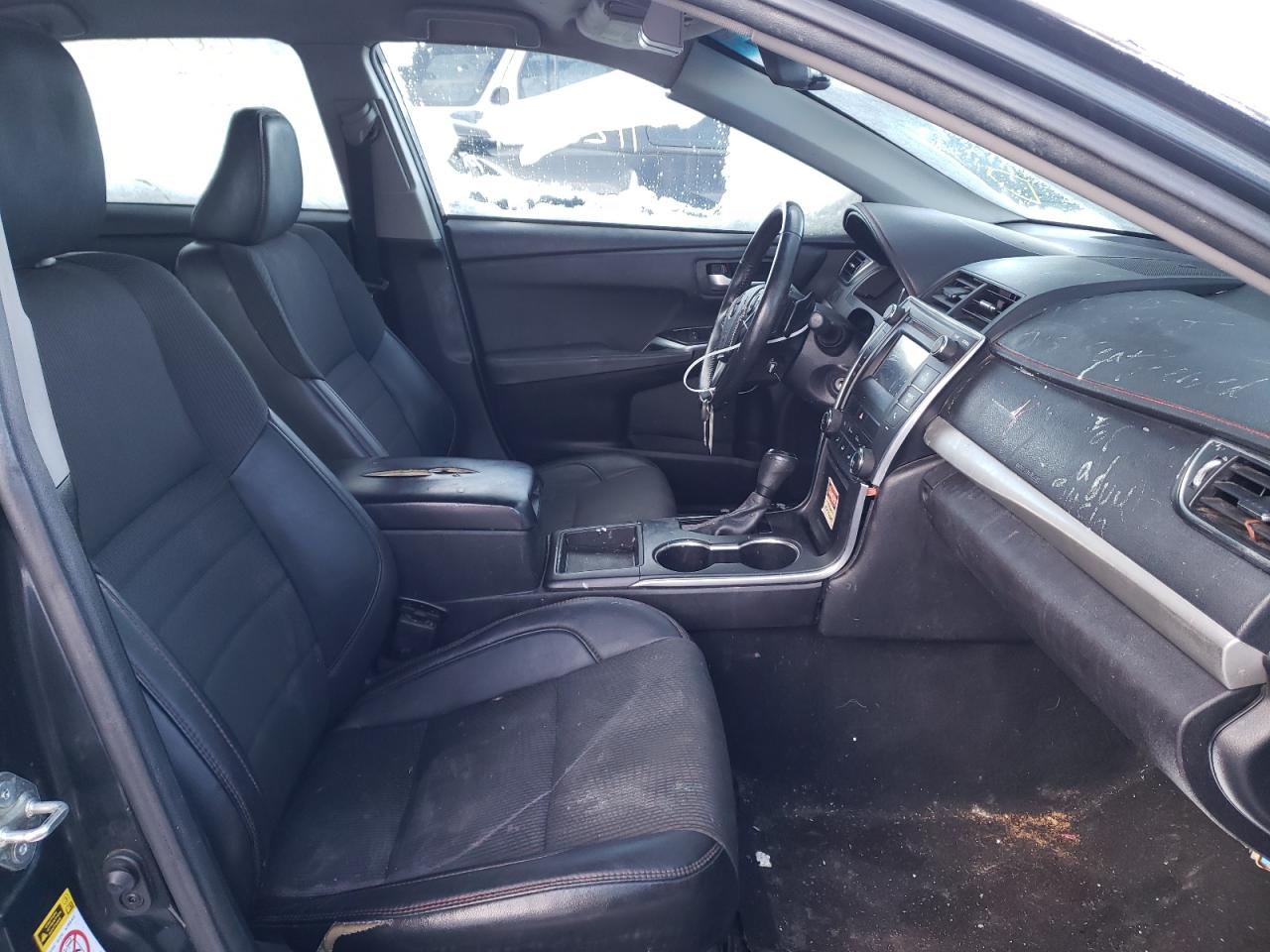 Photo 5 from auction – 2017 TOYOTA CAMRY LE with VIN 4T1BF1FK0HU356129