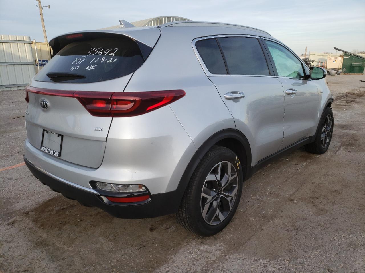 Photo 4 from auction – 2020 KIA SPORTAGE E with VIN KNDPNCAC9L7804092