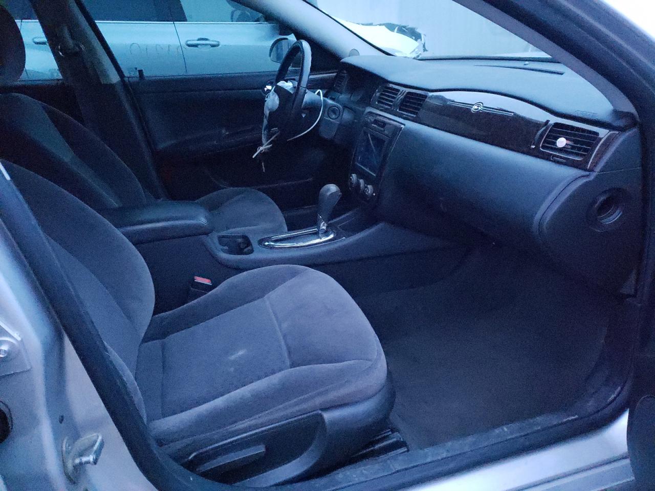 Photo 5 from auction – 2014 CHEVROLET IMPALA LIM with VIN 2G1WA5E39E1171065