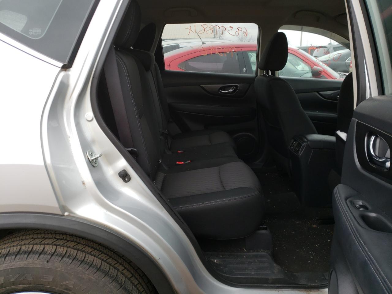 Photo 6 from auction – 2018 NISSAN ROGUE S with VIN KNMAT2MTXJP587246