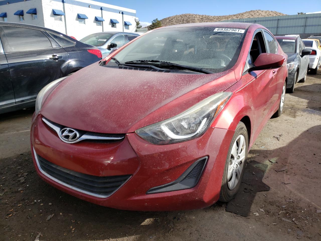 Photo 2 from auction – 2016 HYUNDAI ELANTRA SE with VIN 5NPDH4AE7GH700851