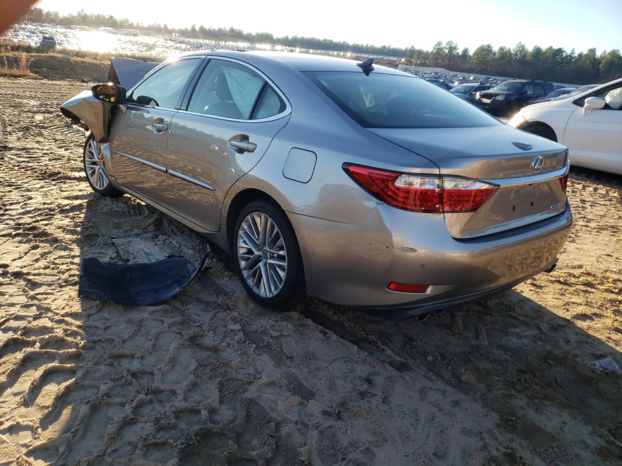 Zdjęcie 3 z aukcji – 2015 LEXUS ES 350 z VIN JTHBK1GG3F2192652