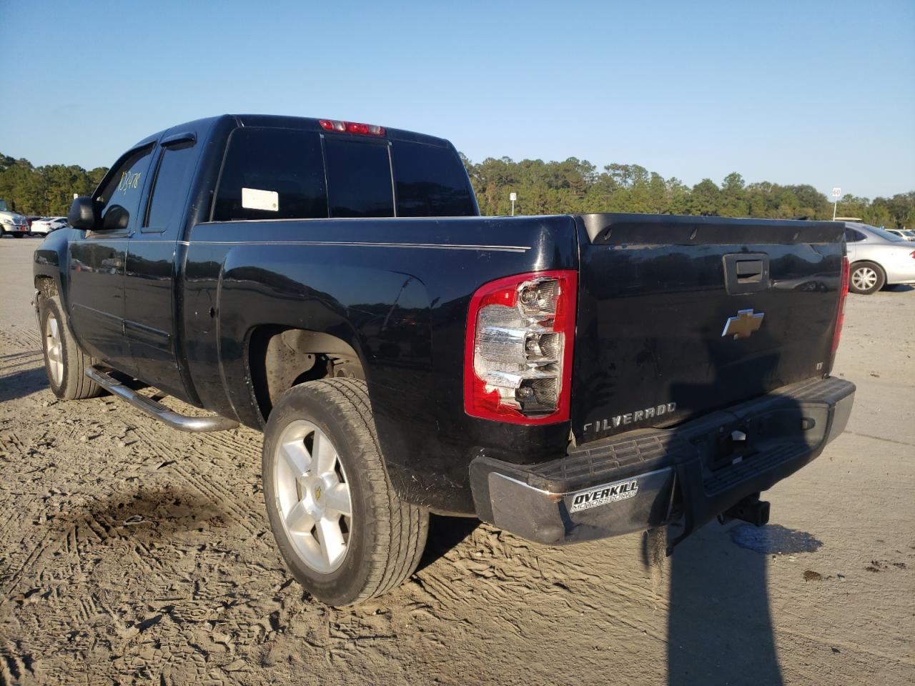Photo 3 from auction – 2013 CHEVROLET SILVERADO with VIN 1GCRCSE06DZ128165