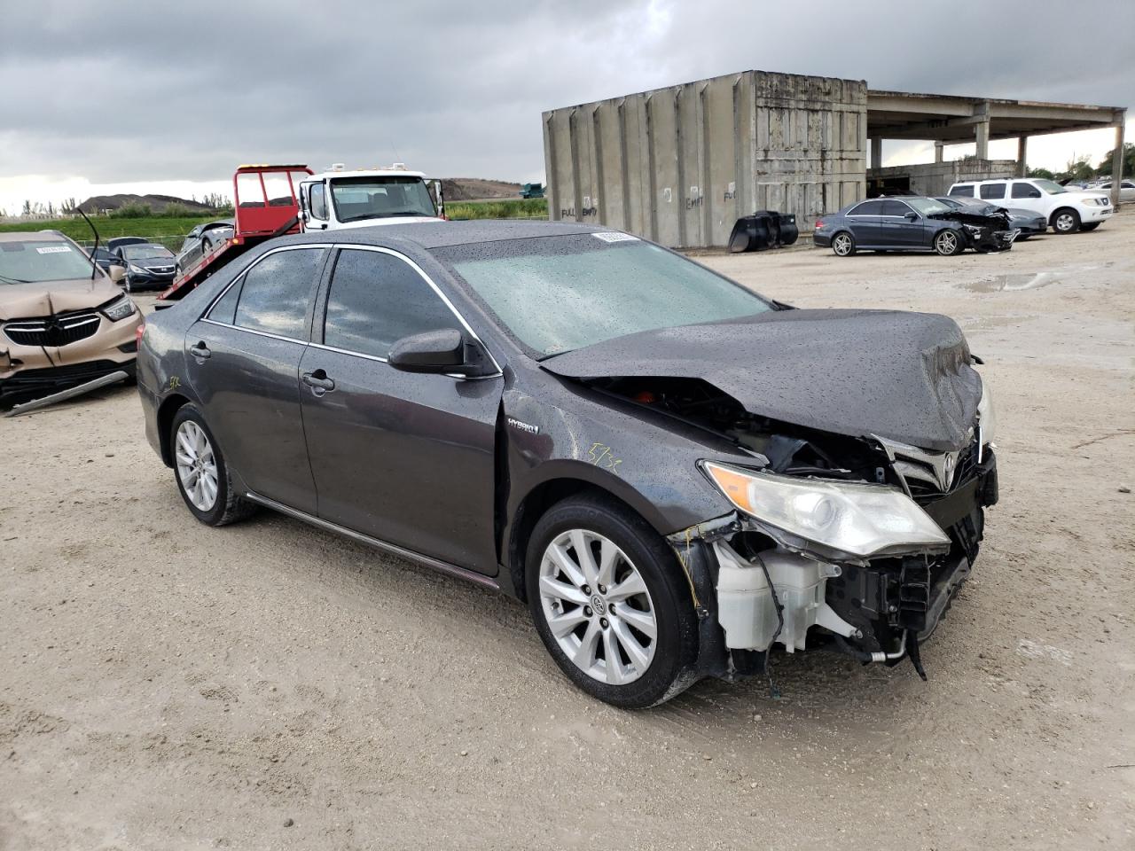 Photo 1 from auction – 2014 TOYOTA CAMRY HYBR with VIN 4T1BD1FK9EU139633