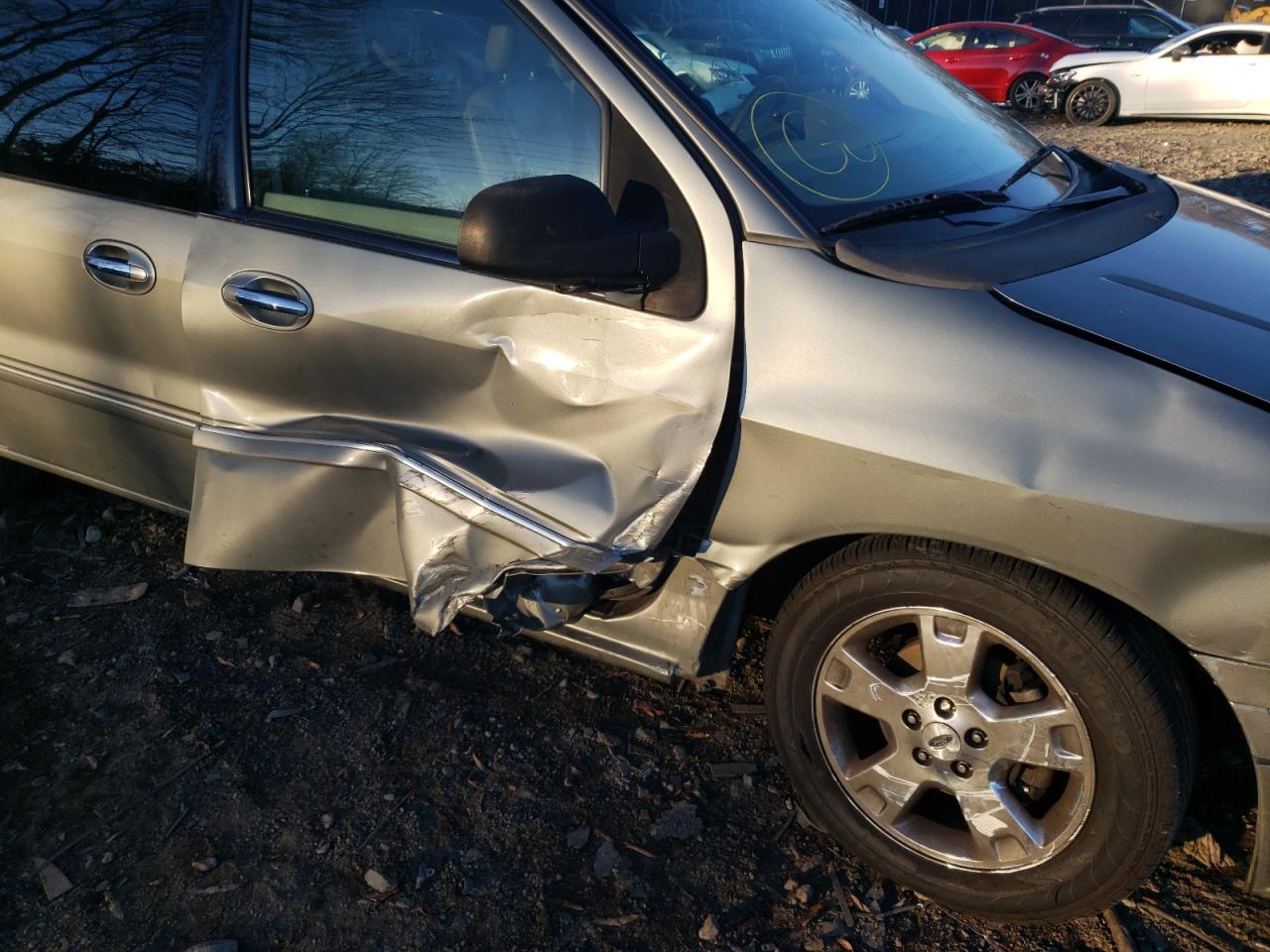 Photo 9 from auction – 2006 FORD FREESTAR L with VIN 2FMDA58206BA11603