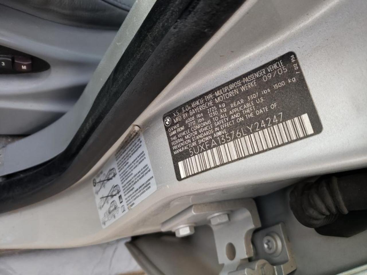 Photo 10 from auction – 2006 BMW X5 with VIN 5UXFA13576LY24247