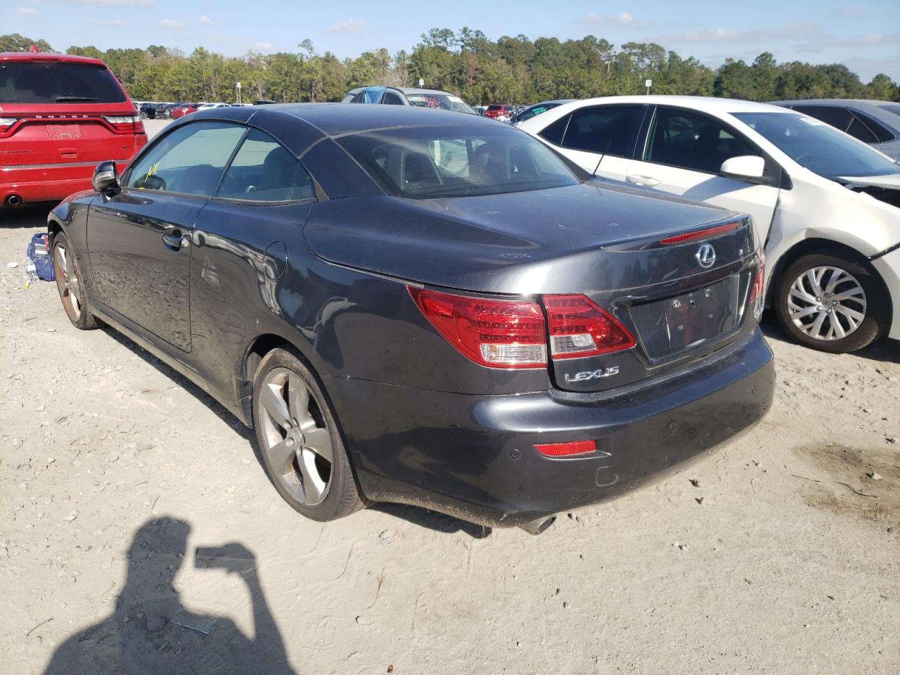 Photo 3 from auction – 2010 LEXUS IS 350 with VIN JTHFE2C25A2501023