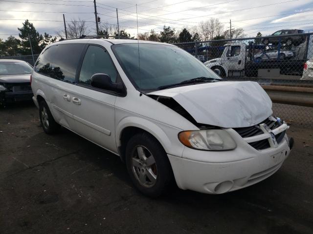 DODGE GRAND CARA 2005 with VIN 2D4GP44L65R113862 - Photo from auction