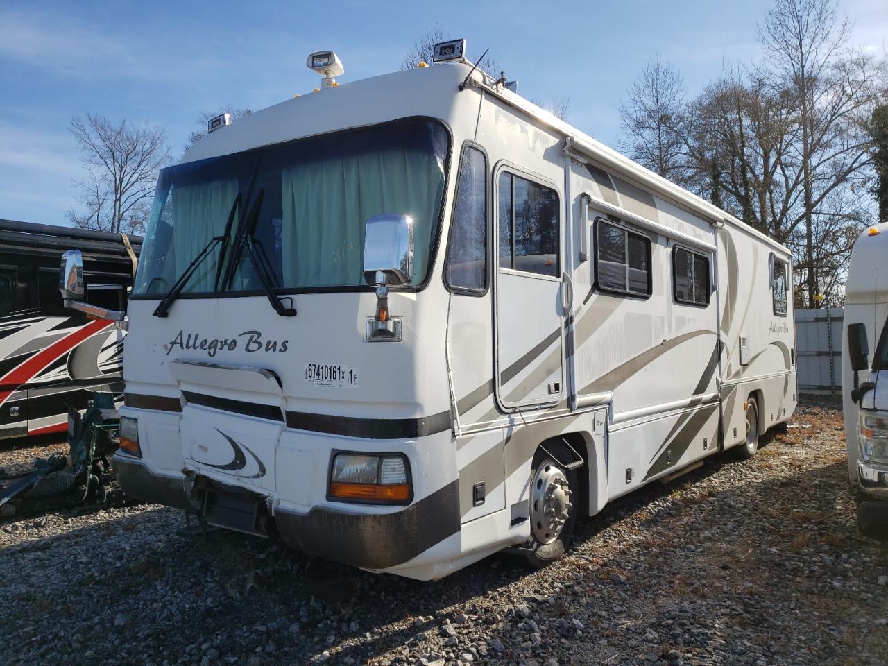Фото 2 с аукциона – 2001 FREIGHTLINER CHASSIS X с VIN 4UZAAHAK11CJ36262
