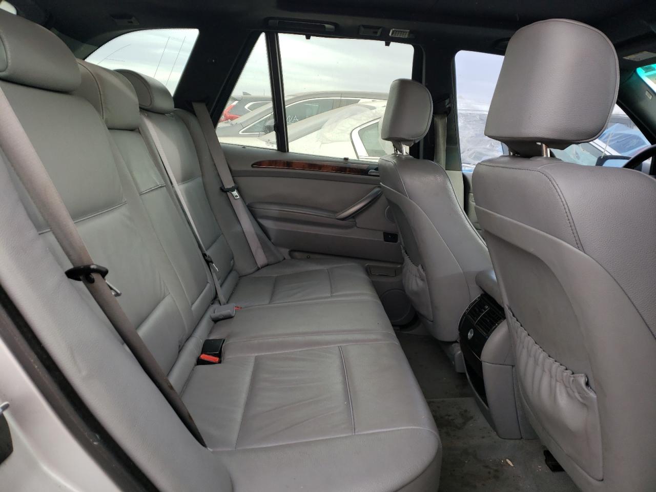 Photo 6 from auction – 2006 BMW X5 with VIN 5UXFA13576LY24247