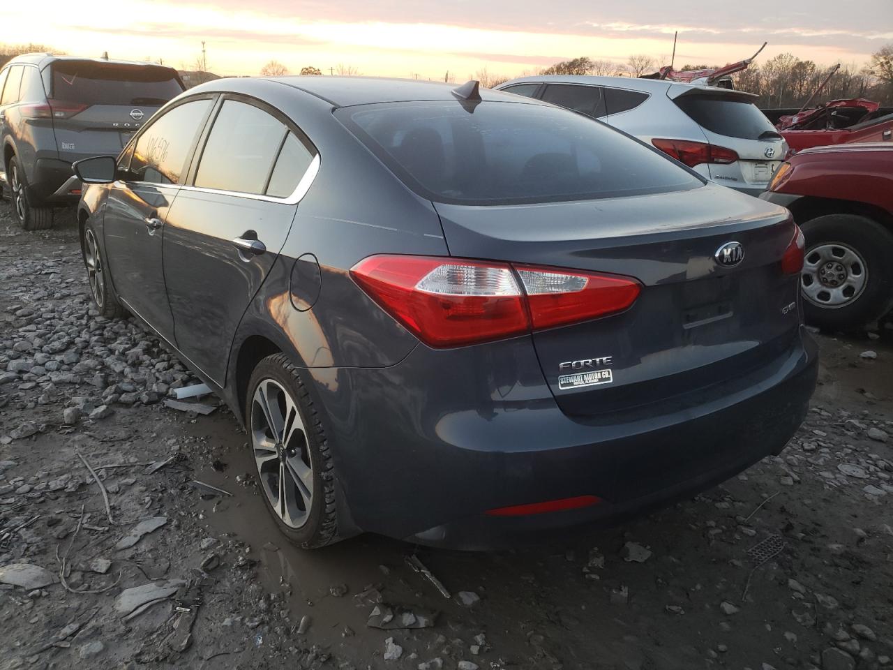 Photo 3 from auction – 2014 KIA FORTE EX with VIN KNAFX4A82E5113635