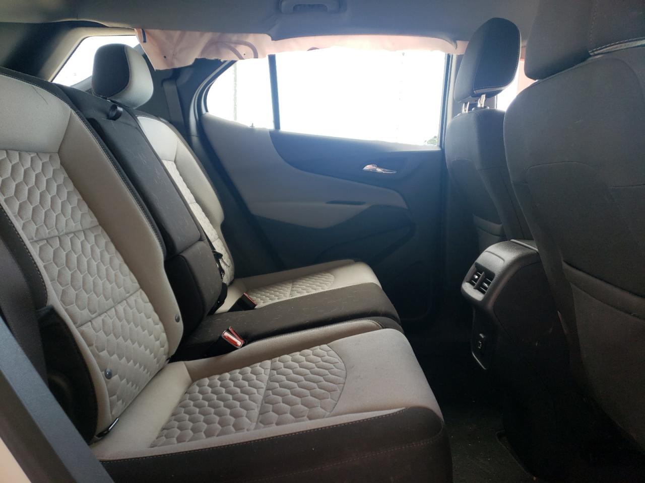 Photo 6 from auction – 2021 CHEVROLET EQUINOX LS with VIN 3GNAXHEV7MS145545