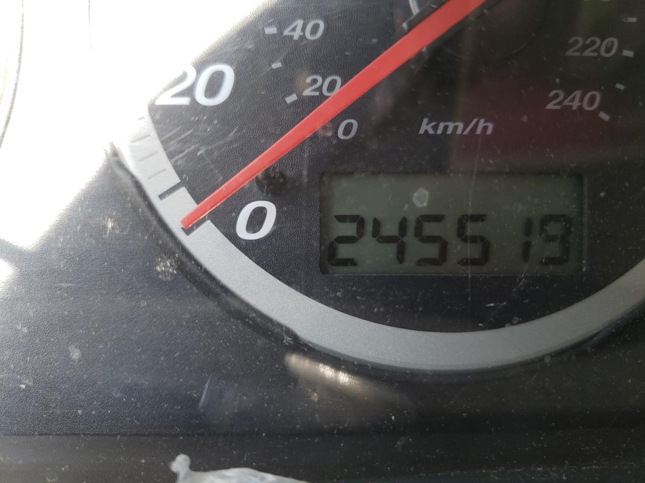 Photo 8 from auction – 2004 HONDA CR-V EX with VIN SHSRD78894U207260