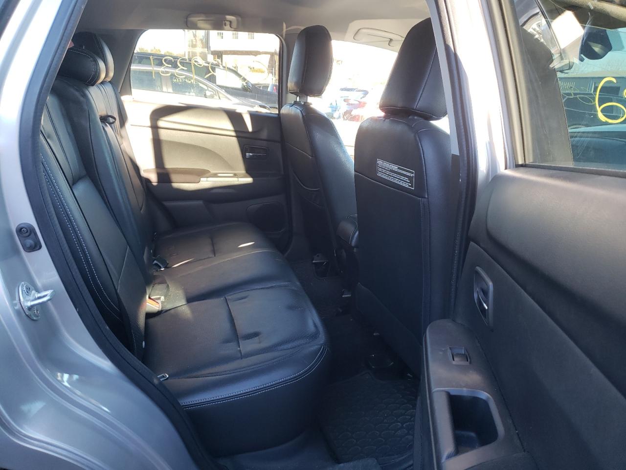 Photo 6 from auction – 2013 MITSUBISHI OUTLANDER with VIN 4A4AR4AU6DE013338
