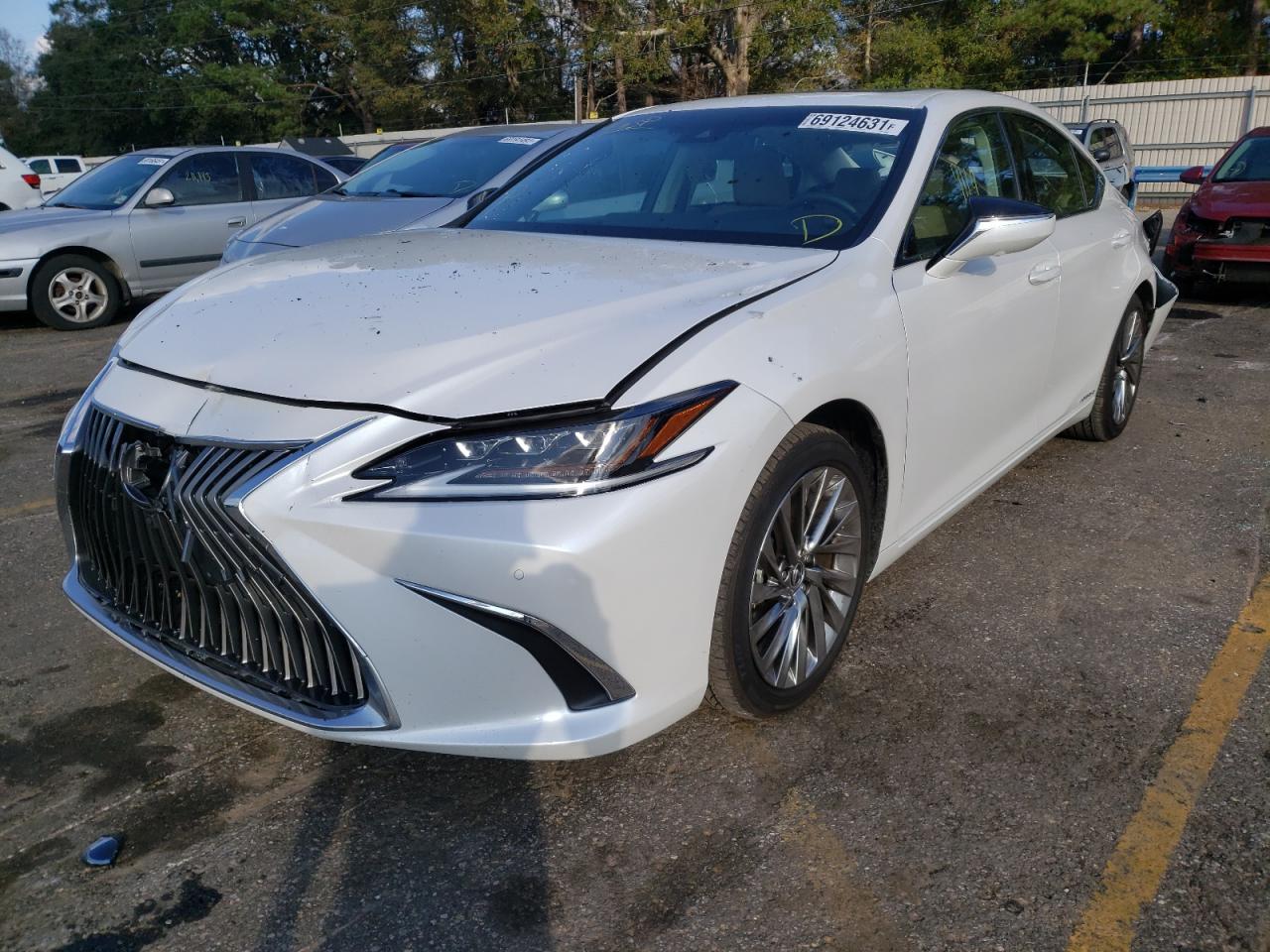 Photo 2 from auction – 2020 LEXUS ES 300H UL with VIN 58AF21B19LU010902