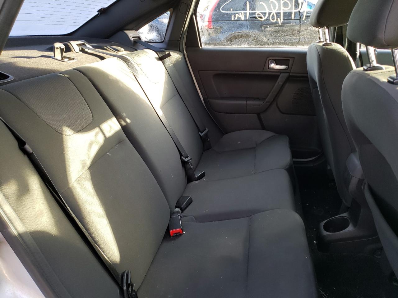 Photo 6 from auction – 2008 FORD FOCUS SE with VIN 1FAHP35N18W222047