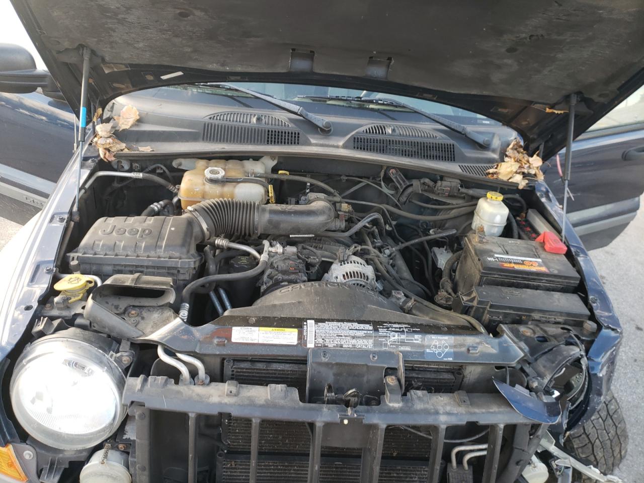 Photo 7 from auction – 2005 JEEP LIBERTY with VIN 1J4GL48K15W679309