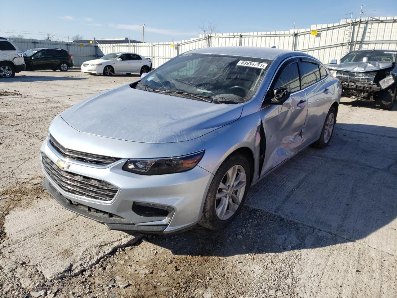 Photo 2 from auction – 2017 CHEVROLET MALIBU LT with VIN 1G1ZE5ST1HF144722