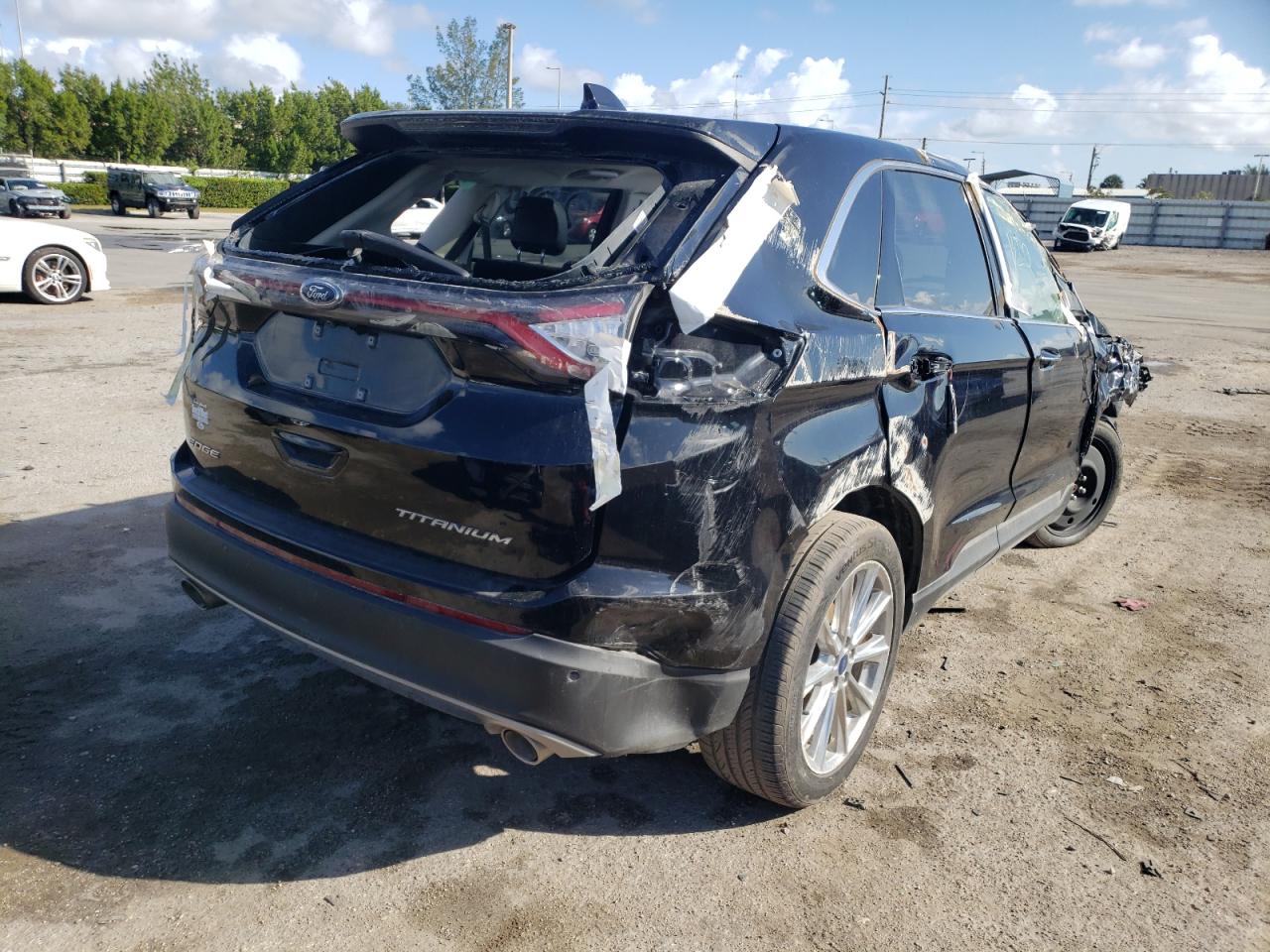 Photo 4 from auction – 2018 FORD EDGE TITAN with VIN 2FMPK3K85JBC23093