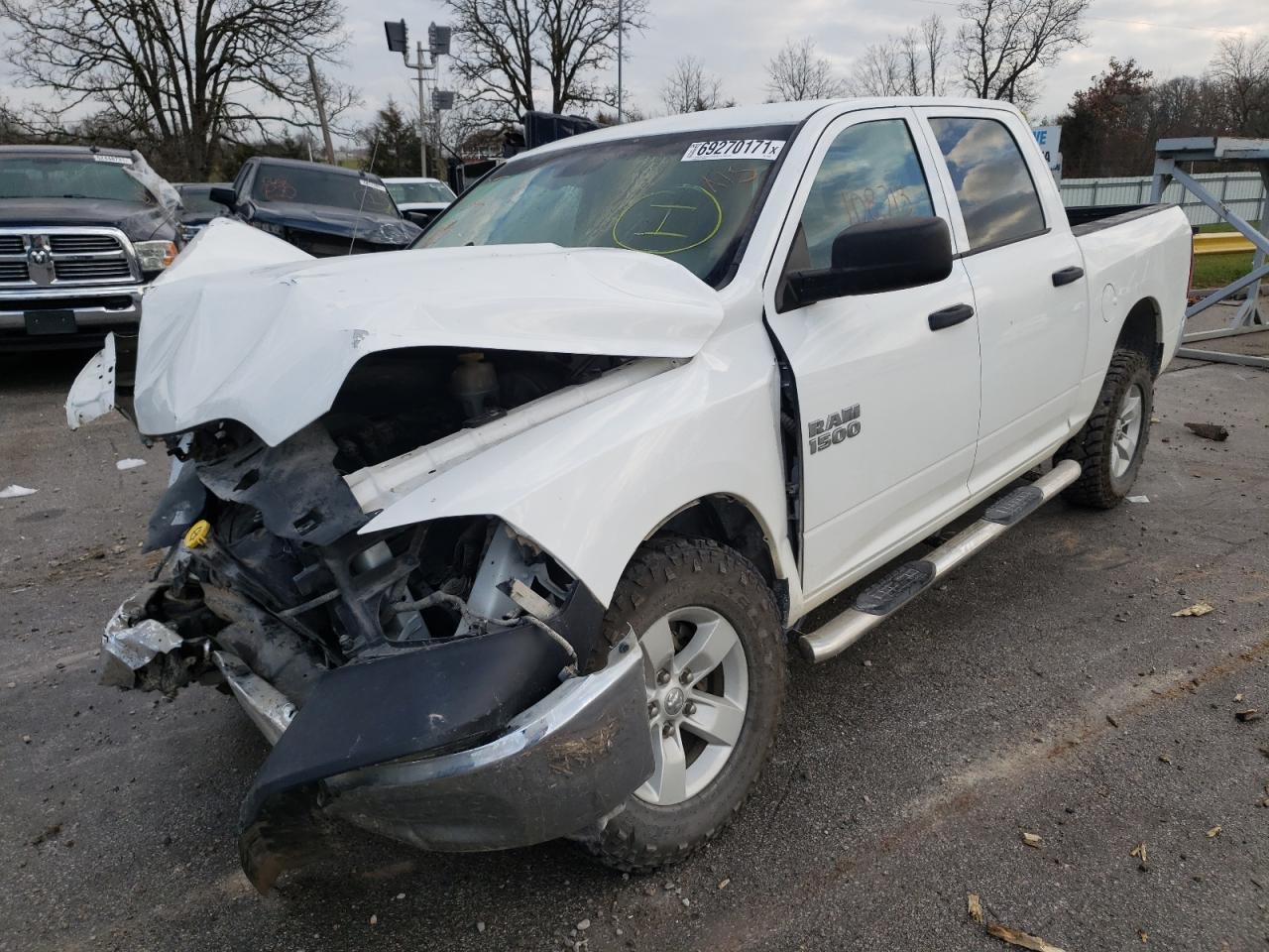 صورة رقم 2 من المزاد - 2017 RAM 1500 ST مع VIN 1C6RR7KG4HS553466
