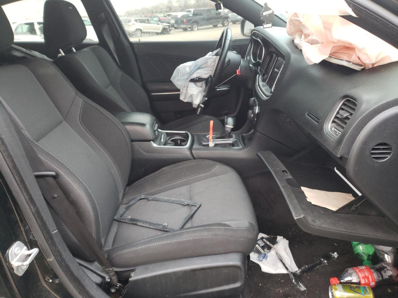 Photo 5 from auction – 2017 DODGE CHARGER SX with VIN 2C3CDXHG7HH528352