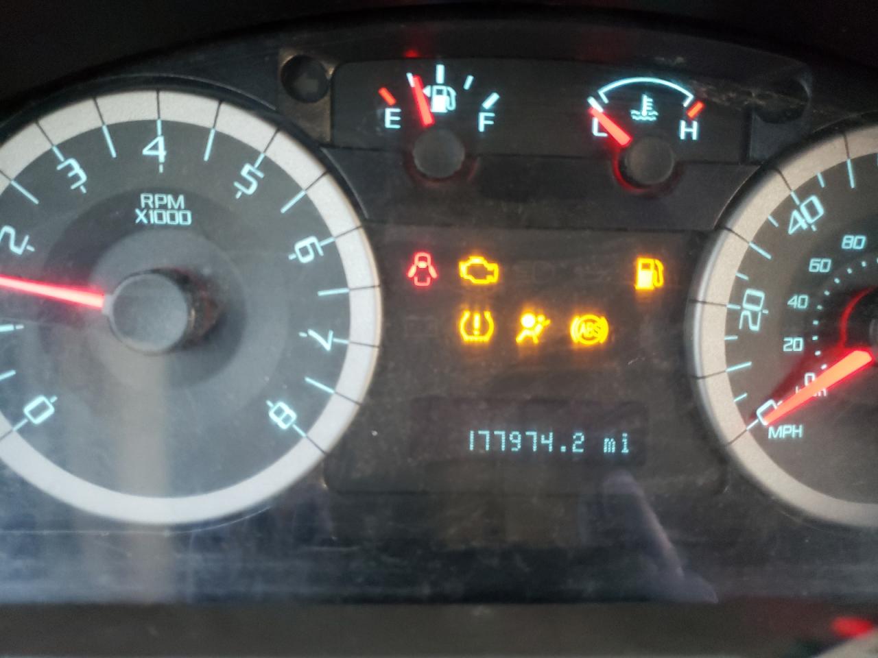 Photo 8 from auction – 2012 FORD ESCAPE XLS with VIN 1FMCU9C73CKB44385