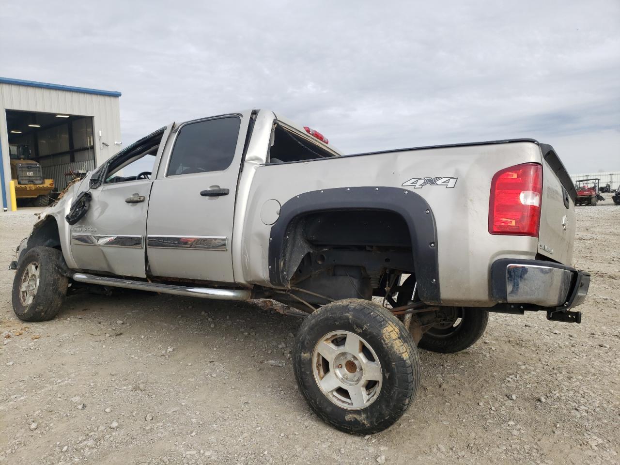 Photo 3 from auction – 2009 CHEVROLET SILVERADO with VIN 3GCEK13C99G192636