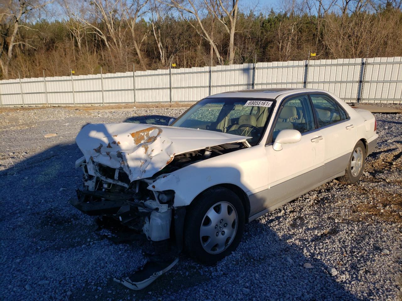 Photo 2 from auction – 1998 ACURA 3.5RL SE with VIN JH4KA9687WC013907