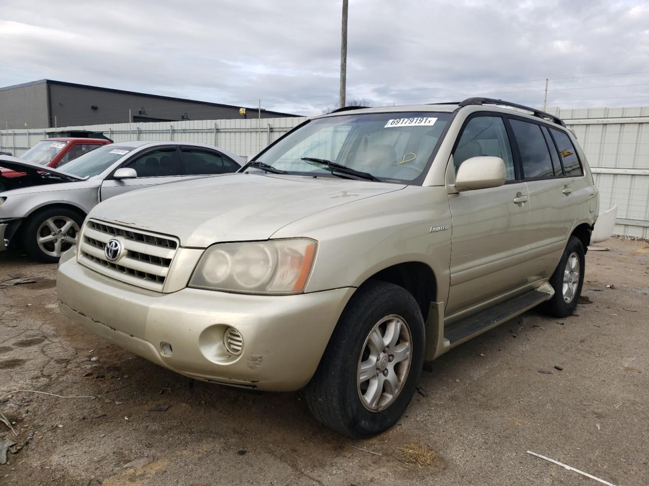 Photo 2 from auction – 2003 TOYOTA HIGHLANDER with VIN JTEHF21A930156154