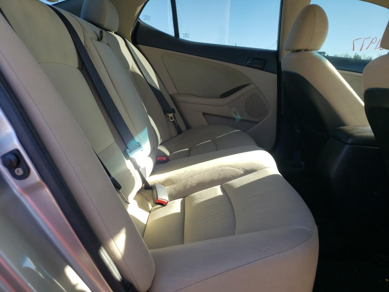 Photo 6 from auction – 2015 KIA OPTIMA LX with VIN KNAGM4A7XF5551910