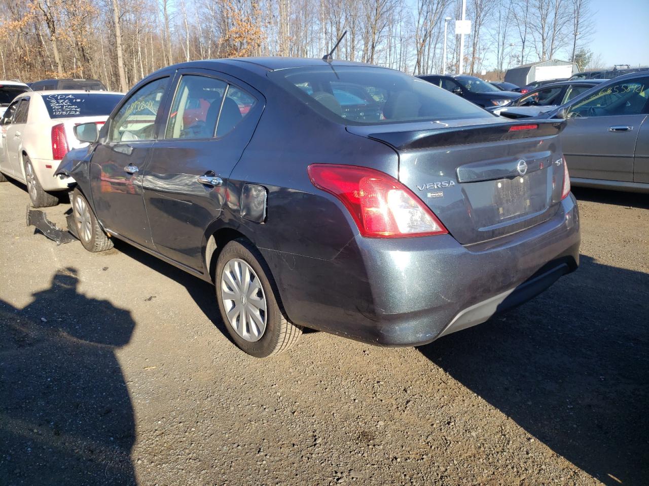 Photo 3 from auction – 2017 NISSAN VERSA S with VIN 3N1CN7AP8HL803563