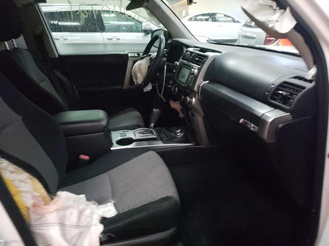 Photo 5 from auction – 2016 TOYOTA 4RUNNER SR with VIN JTEBU5JR3G5330182