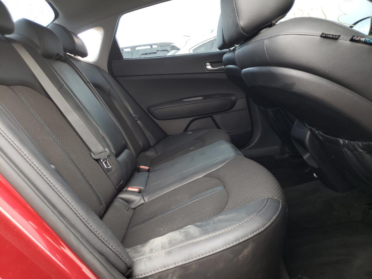 Photo 6 from auction – 2018 KIA OPTIMA LX with VIN 5XXGT4L30JG202047